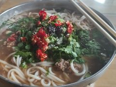 -正宗杨记普洱酸醋米线(总店)