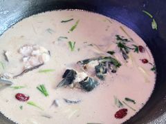 -咕嘟草帽鱼·牛奶一样的鲜鱼汤(包河万达广场创始店)