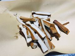 -牵人麻辣粉(粉巷店)