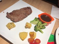 澳洲西冷牛排-必胜客(天鹅湖万达店)