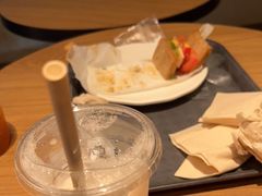 -星巴克(淮安东站到达店)