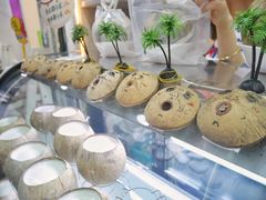 -椰爺爺·椰子冻砵仔糕