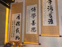 -荒岛实景沉浸密室(江汉路1店)