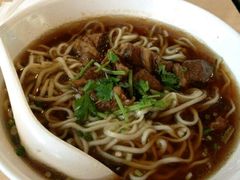 -李先生牛肉面大王(北京站售票厅餐厅)