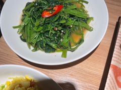 -默加东南亚美食(大宁音乐广场店)