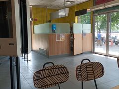 -麦当劳(垡头西路店)