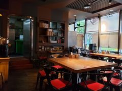 大堂-汪爹爹武汉牛三鲜(朝外大街店)