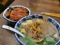 -小潘记鸭血粉丝汤