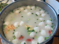 -湘力力小院·鱼汤泡饭(枫林路店)