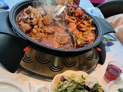 -徐记小怪兽肉蟹煲(中央大街店)