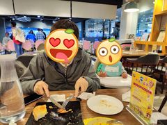 -布鲁豪斯亲子欢乐家庭餐厅