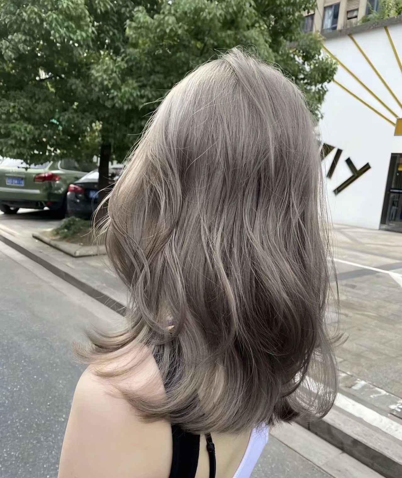亚麻灰