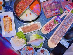 -热火朝天鲜切牛肉火锅(南强街巷店)