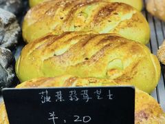 -仙峰天然面包(迎宾路店)