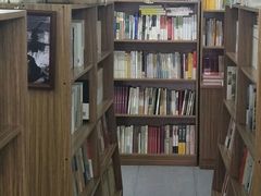-晓风书屋(大学路店)