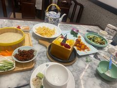 -小菜园新徽菜(宜兴八佰伴店)