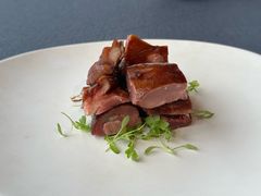 自制烟熏酱板鸭-三利音·东方司宴(外滩店)