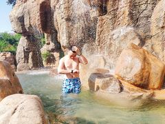 -七彩云南古滇温泉山庄