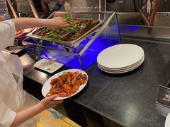 -上海西藏大厦万怡自助餐厅(徐汇店)