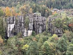 -梭布垭石林景区