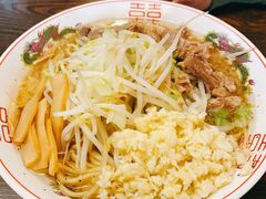 拉面-拉面莊夢語＆中华料理八椿