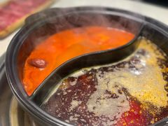 -钢管厂五区小郡肝串串香火锅(梅川路店)