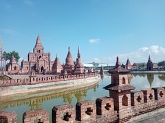 -一寨两国风景区