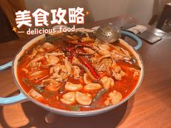肥肠鸡爪爪砂锅-马头巷·食景园(苏州总店)