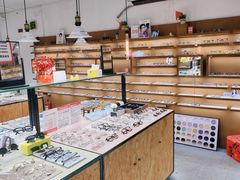 -罗伯特眼镜·蔡司官方授权(罗湖国贸店)