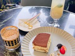 -chenity  cafe