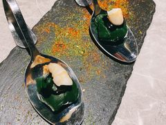菠菜龙虾球-雷泰泰台式胡椒虾(滨江金铂湾店)