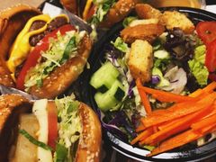 -The Habit Burger Grill 哈比特汉堡(复兴soho店)