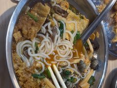 -柳州肥姨妈大骨螺蛳粉(东靖路店)
