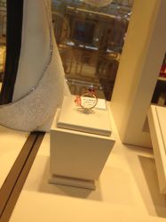 -老庙黄金(石路店)