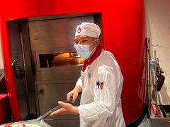 -城市大道红炉披萨烘焙坊