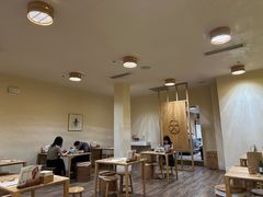 -蟹家大院 · 独揽江景(滨江店)