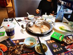 -马家斑.鲜鱼火锅(松湖万科店)