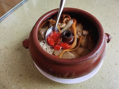 汽锅鸡-桥香园云南过桥米线(金马碧鸡店)