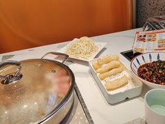 -黄记煌三汁焖锅(新佳丽江汉路店)