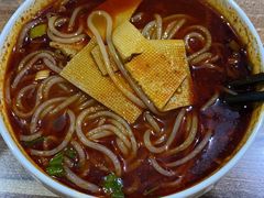 -老字号杨坡红油米线腊汁肉夹馍(东四道巷店)