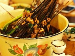 -拈签一笑黄牛肉辣卤串串