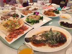 -喜来登酒店-盛宴标帜餐厅