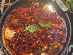 -路边边地标烧烤·川菜·小龙虾·音乐酒馆(良乡长虹店)