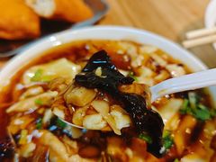 鸡肉菌菇豆腐脑-和众大油条(维明路店)