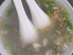 -建国蚵煎蚵面
