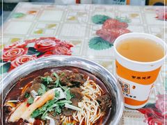 -薛记襄阳香辣牛肉面(美地家园店)