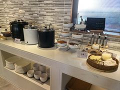 -华海酒店(茂名高铁站店)