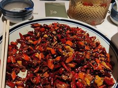 -八府香鸭·啫啫煲(华山路店)