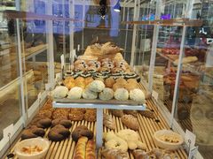 -焙丽拾光(麦凯乐直营店)