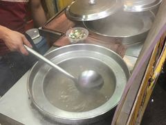 -牛师傅广式药膳牛骨汤美食(江南西店)